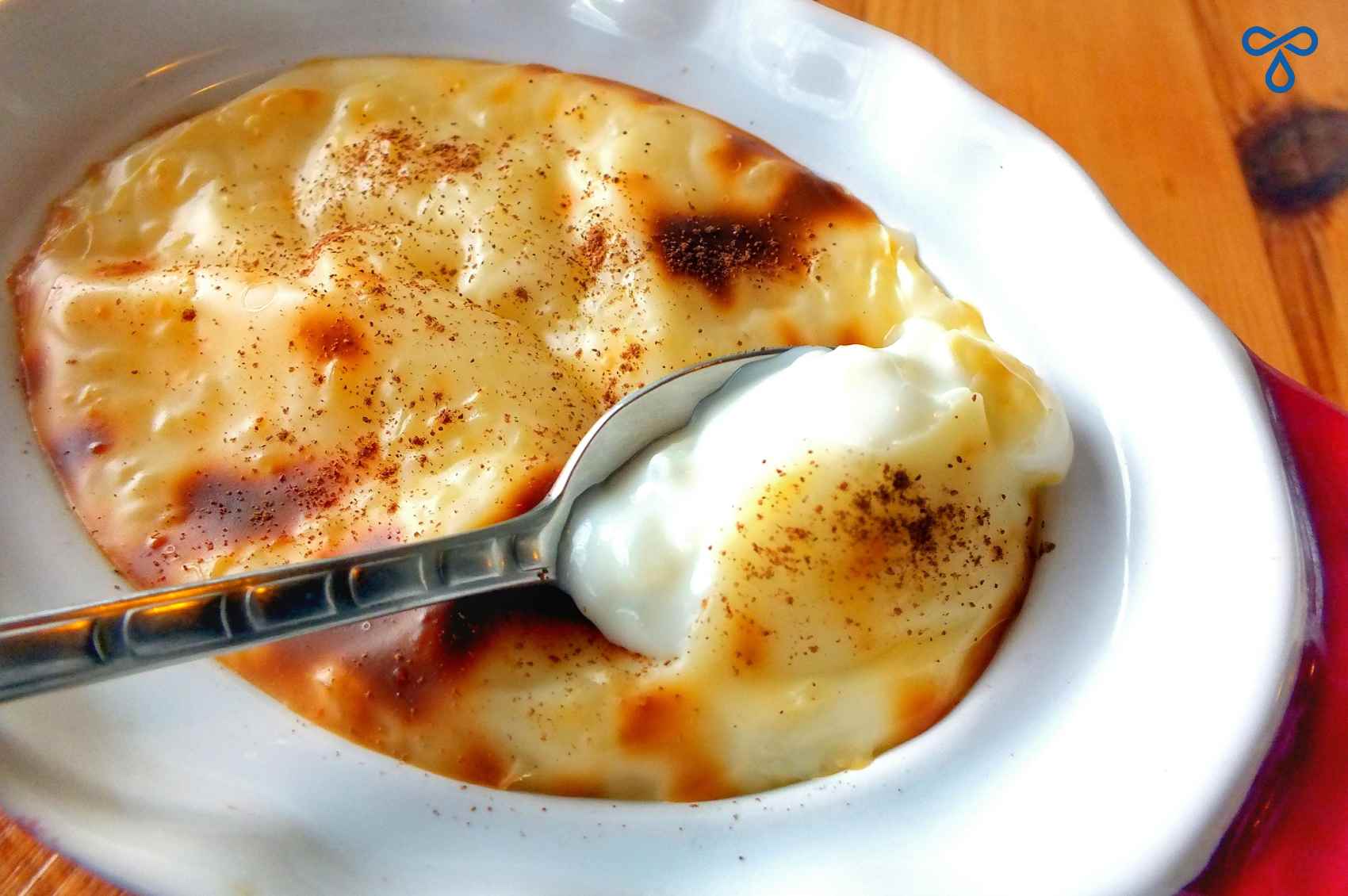 rice pudding sutlac in turkey
