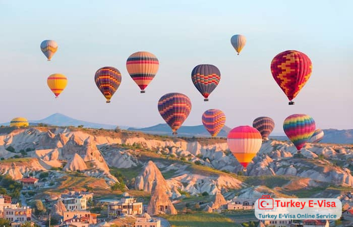Turkey in Summer - Cappadocia hot air balloons 